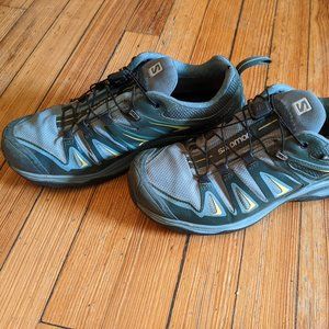Salomon X Ultra 3 GTX Women's 7 Wide Waterproof Hiking Boots